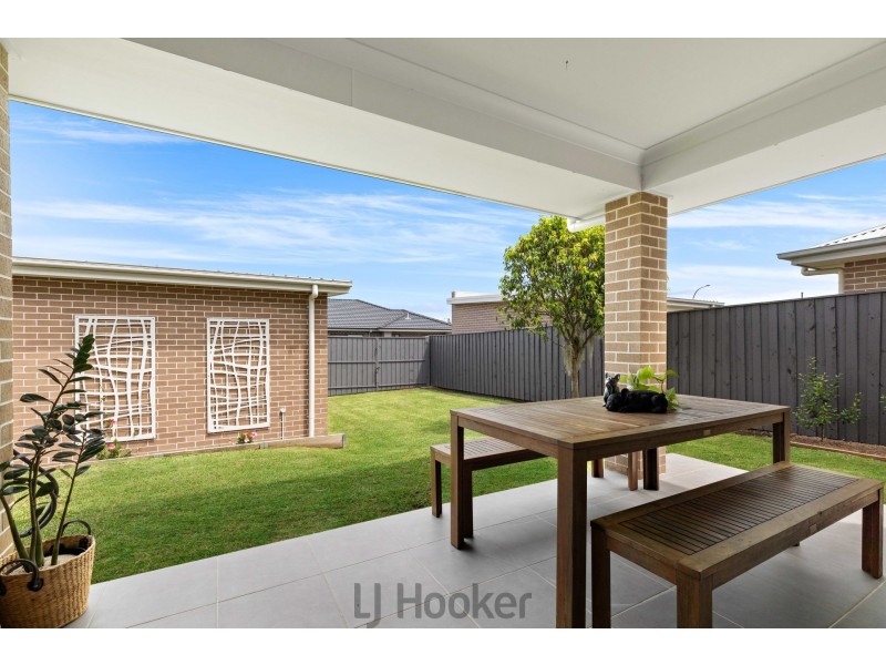 15 Mackenzie Parade, Boolaroo NSW 2284