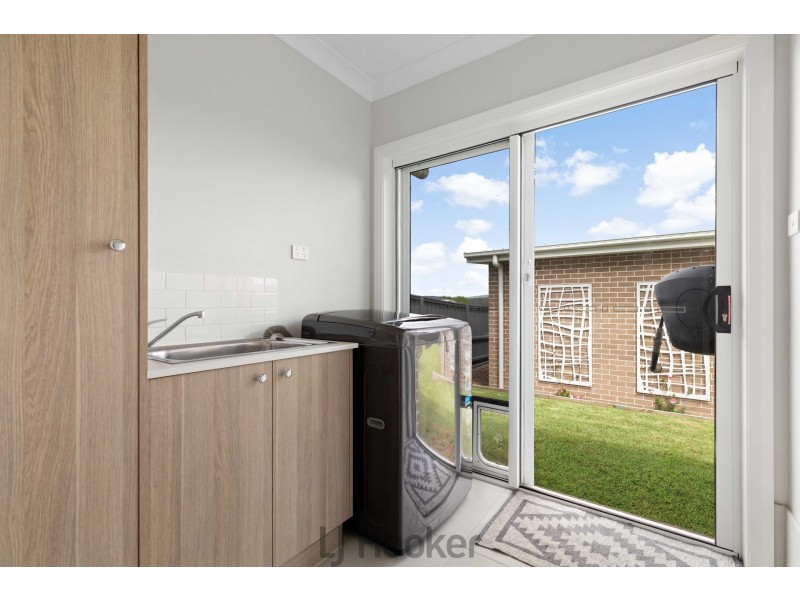 15 Mackenzie Parade, Boolaroo NSW 2284