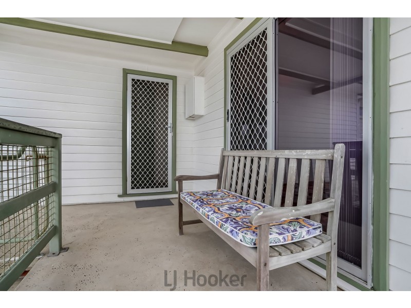 6 Elizabeth Street, Fennell Bay NSW 2283
