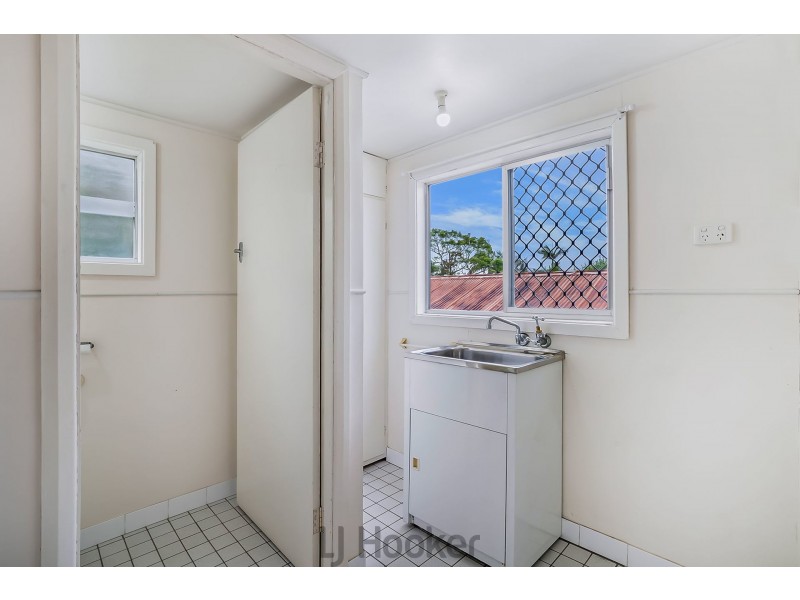 6 Elizabeth Street, Fennell Bay NSW 2283