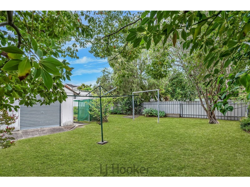 6 Elizabeth Street, Fennell Bay NSW 2283