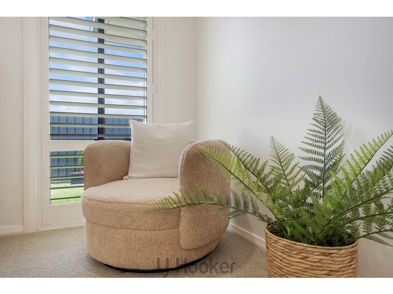 42 Ripon Way, Macquarie Hills NSW 2285