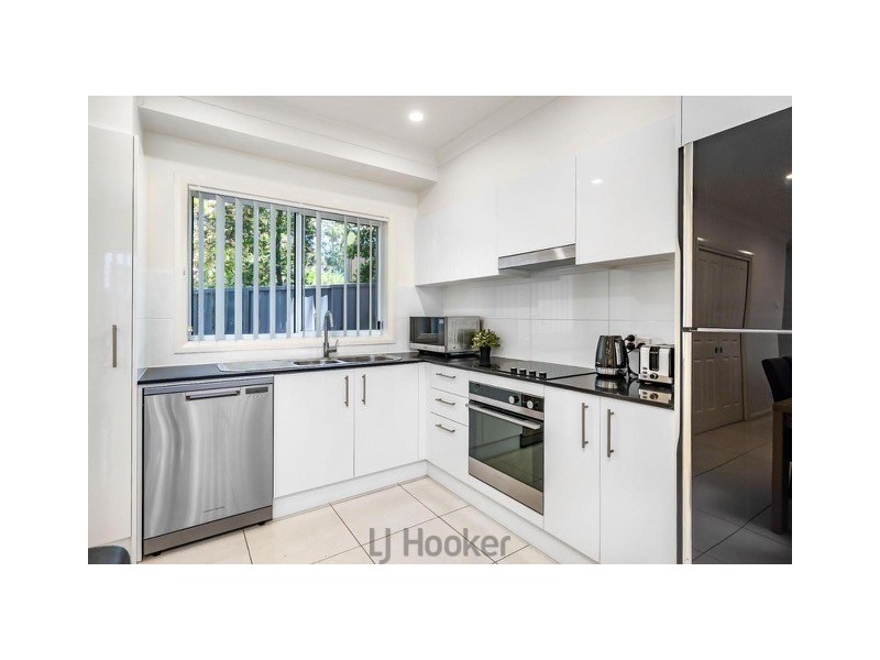 5/212 Warners Bay Road, Mount Hutton NSW 2290