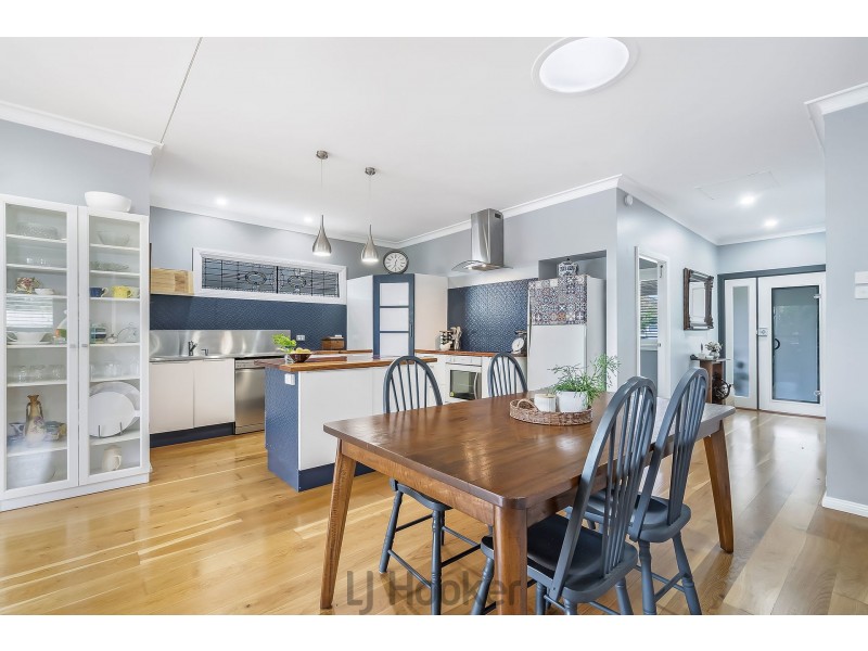 14 Chippindall Street, Speers Point NSW 2284