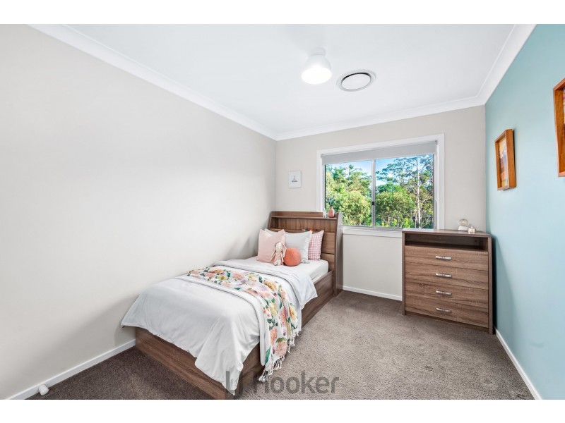 5 Sonja Close, Cameron Park NSW 2285