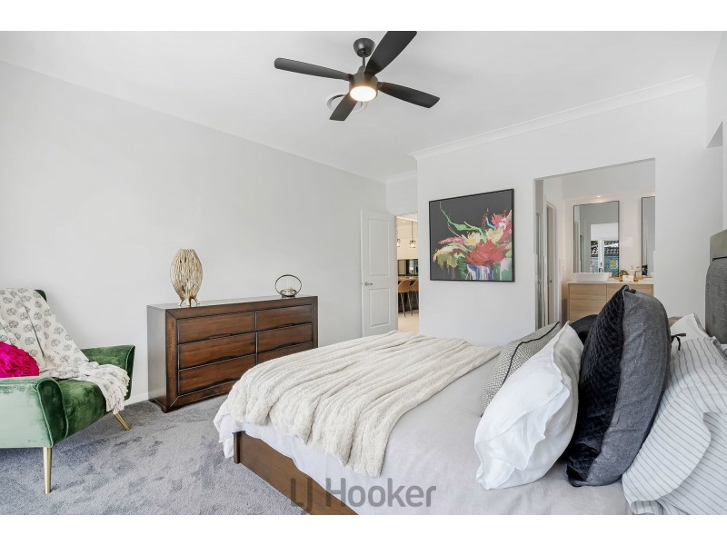 5 Bussorah Place, Cameron Park NSW 2285