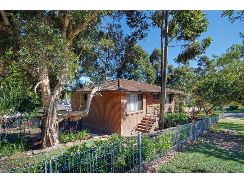 12 Rofe Street, Coal Point NSW 2283