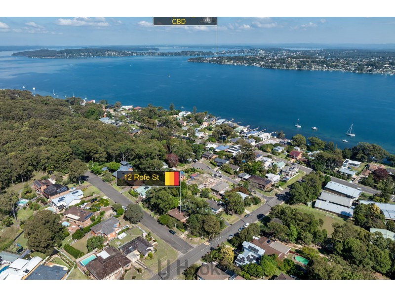 12 Rofe Street, Coal Point NSW 2283