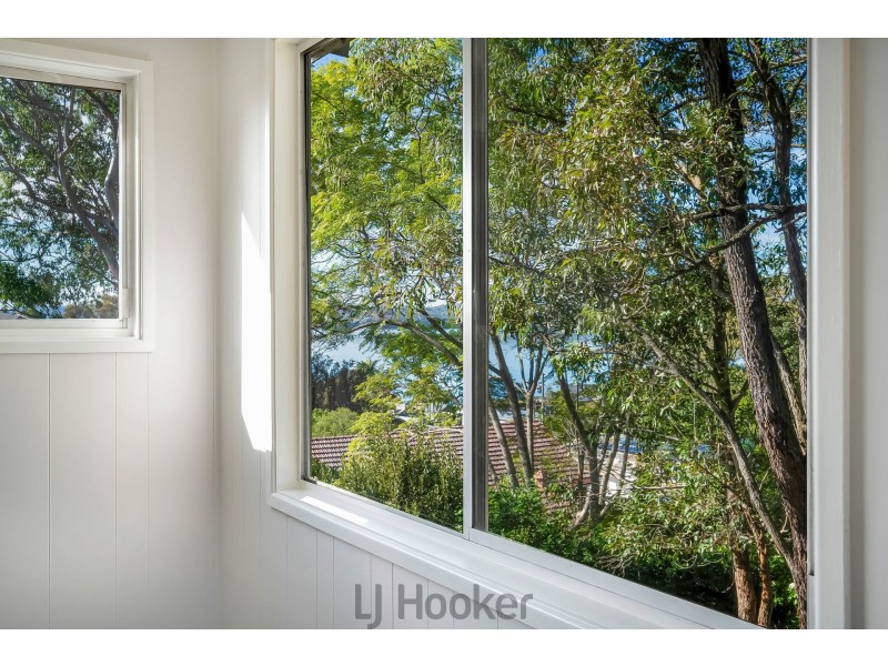 11 Dewrang Crescent, Toronto NSW 2283
