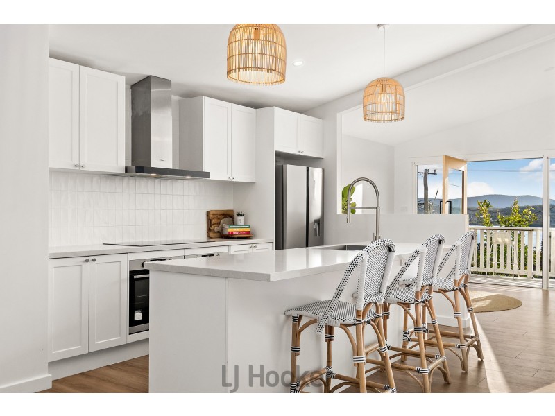 8 Farm Street, Speers Point NSW 2284