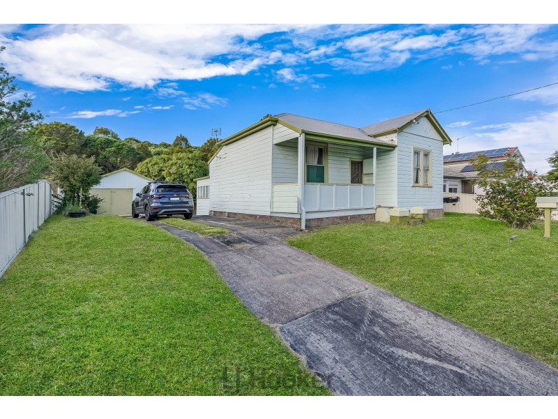 6 Davis Street, Speers Point NSW 2284