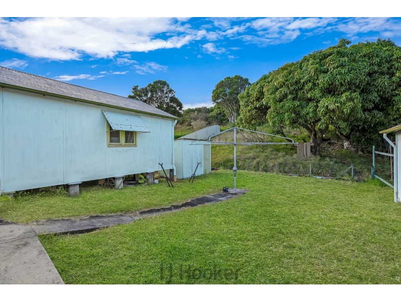 6 Davis Street, Speers Point NSW 2284