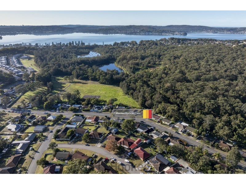 7 Muswellbrook Crescent, Booragul NSW 2284