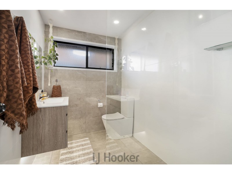 7 Muswellbrook Crescent, Booragul NSW 2284