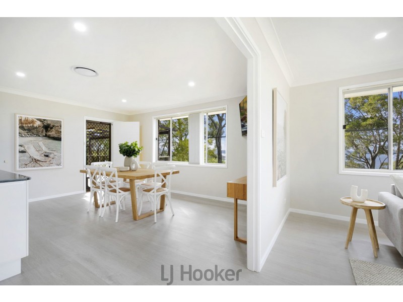 16 The Quarterdeck, Carey Bay NSW 2283