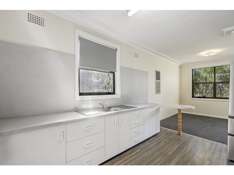 7 Lynn Place, Speers Point NSW 2284