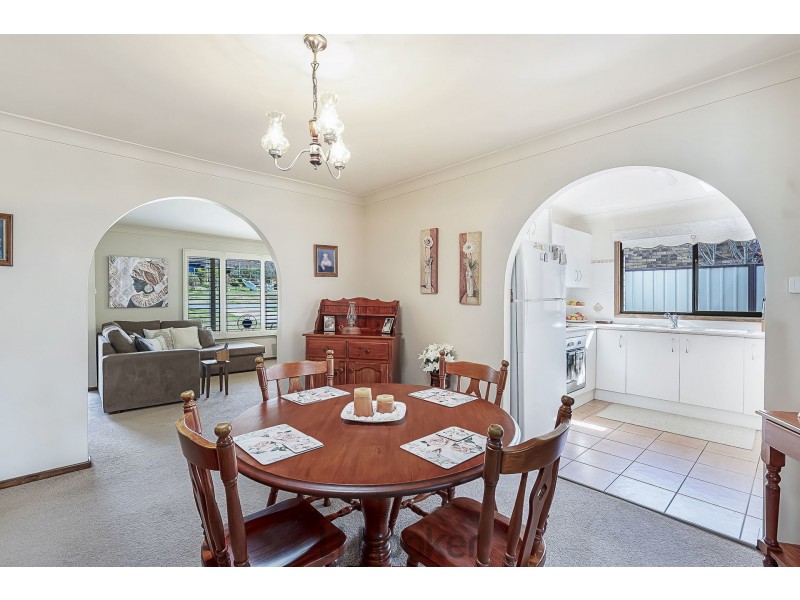 33 Rosemary Row, Rathmines NSW 2283
