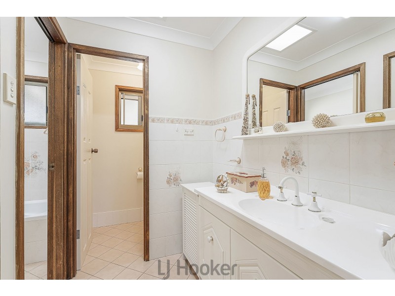 33 Rosemary Row, Rathmines NSW 2283
