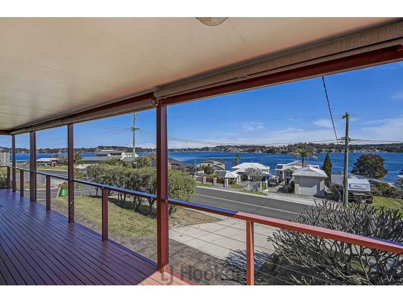 25 Sealand Road, Fishing Point NSW 2283