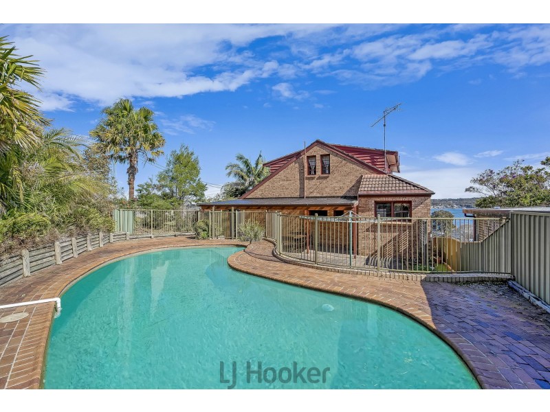25 Sealand Road, Fishing Point NSW 2283