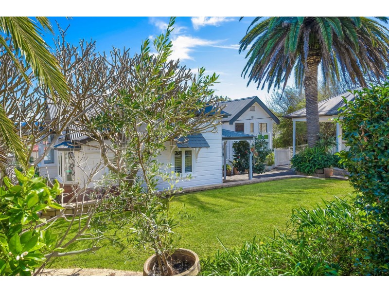 37 Alley Street, Speers Point NSW 2284