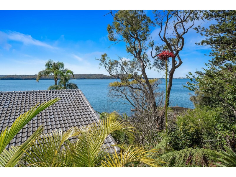 12/21 Excelsior Parade, Carey Bay NSW 2283