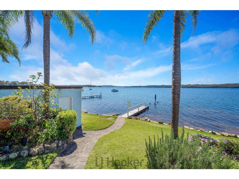 12/21 Excelsior Parade, Carey Bay NSW 2283