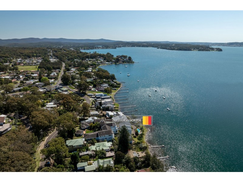 12/21 Excelsior Parade, Carey Bay NSW 2283