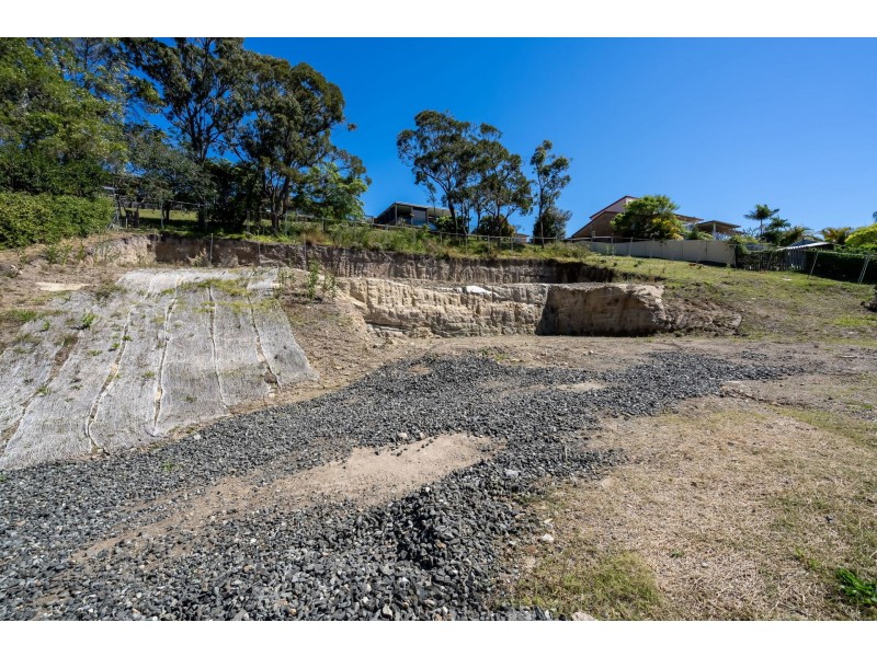 86 Fishing Point Road, Fishing Point NSW 2283