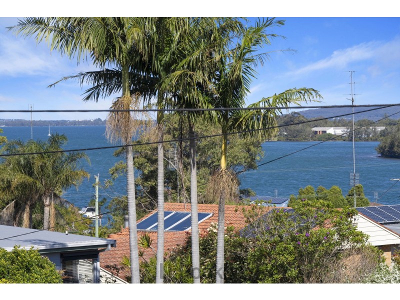 11 Puntee Street, Kilaben Bay NSW 2283