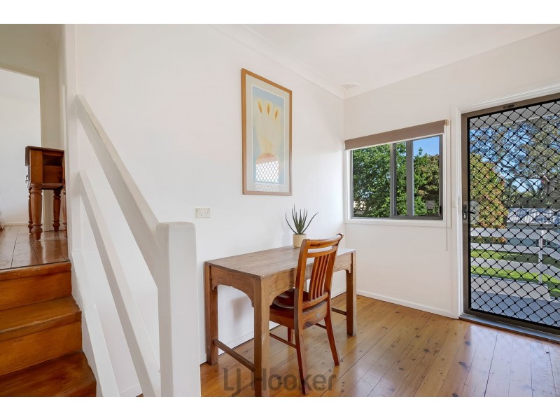 28 Carlisle Row, Fishing Point NSW 2283