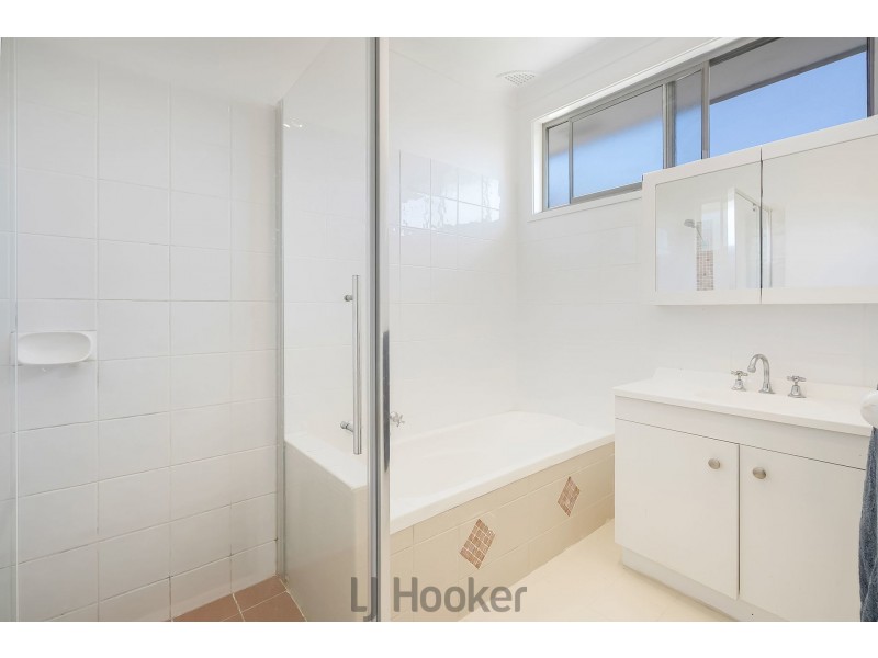 28 Carlisle Row, Fishing Point NSW 2283