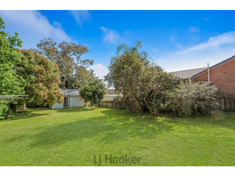 28 Carlisle Row, Fishing Point NSW 2283