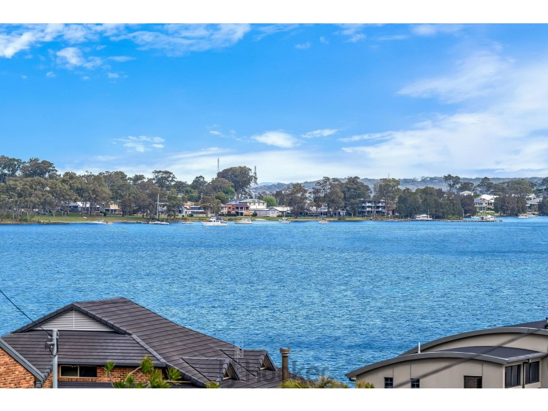 29 Sealand Road, Fishing Point NSW 2283