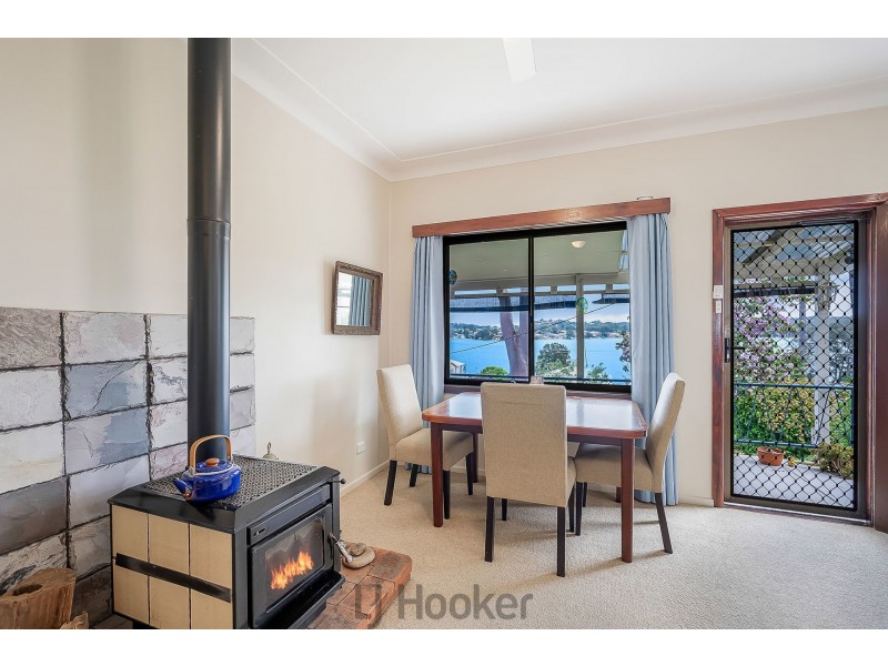 29 Sealand Road, Fishing Point NSW 2283