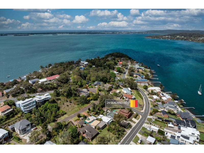 29 Sealand Road, Fishing Point NSW 2283