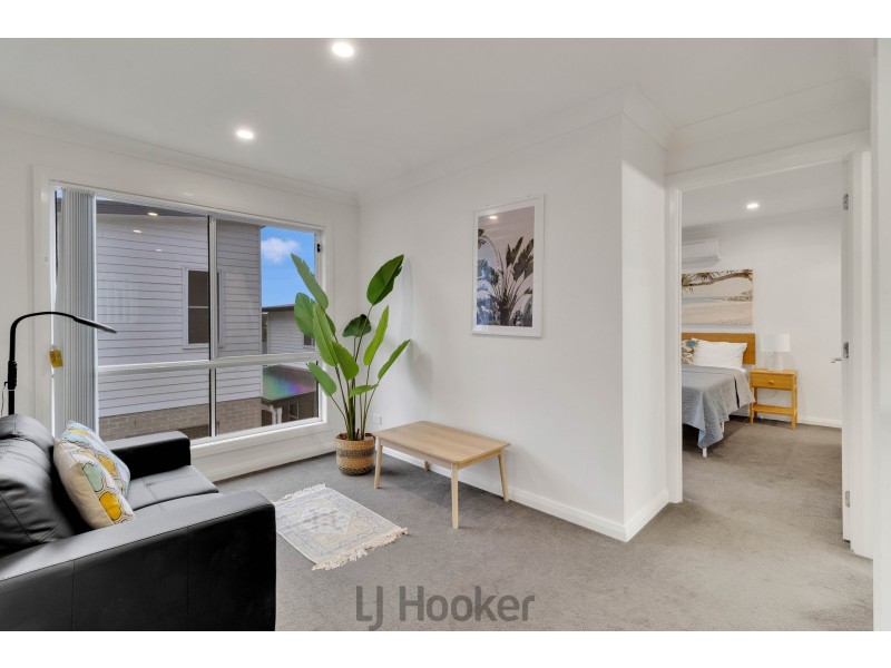 6/212 Warners Bay Road, Mount Hutton NSW 2290