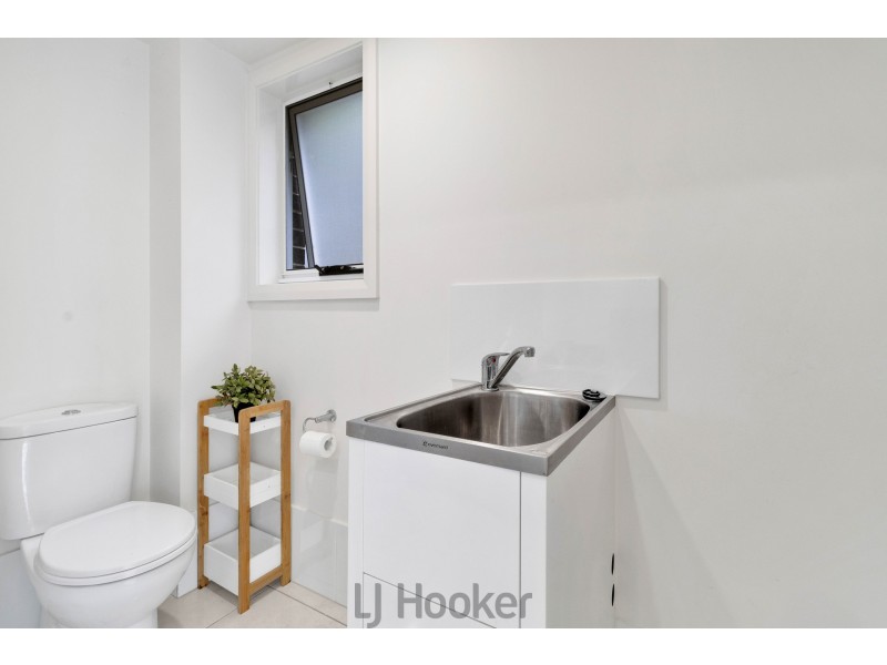 6/212 Warners Bay Road, Mount Hutton NSW 2290