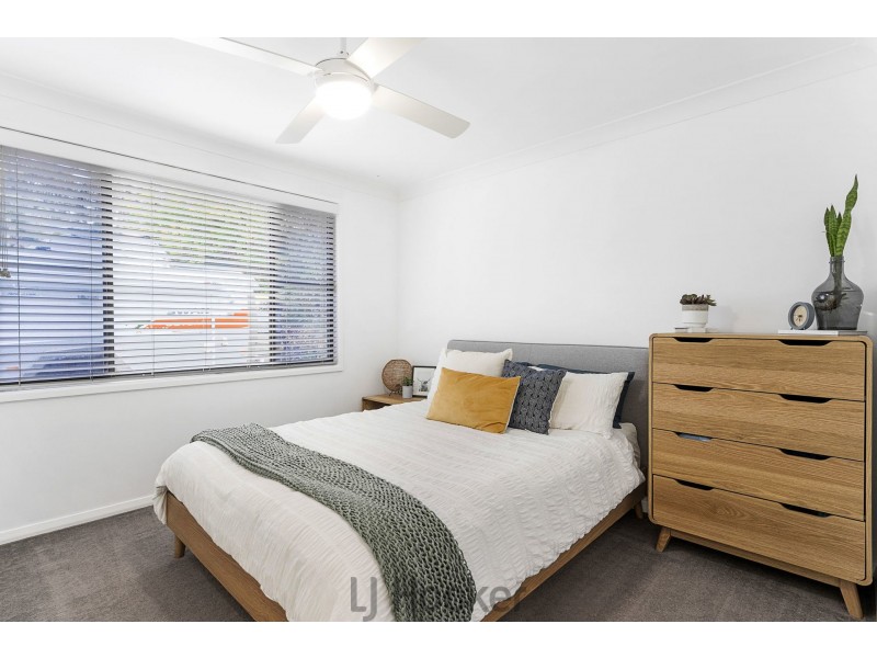 4 Fremantle Drive, Woodrising NSW 2284