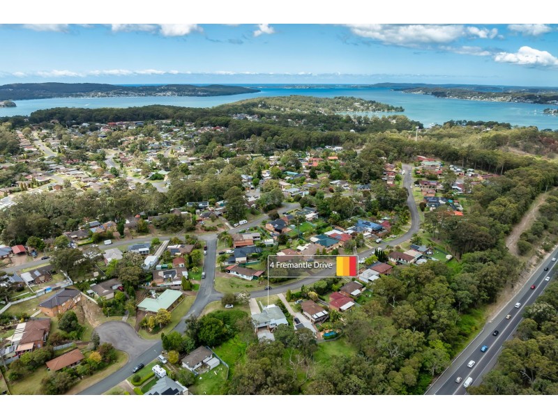 4 Fremantle Drive, Woodrising NSW 2284