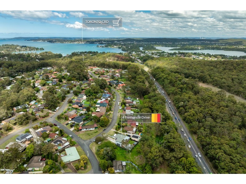 4 Fremantle Drive, Woodrising NSW 2284