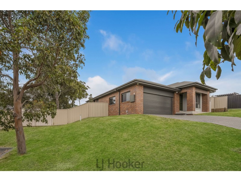 18 Cuffley Street, Buttaba NSW 2283