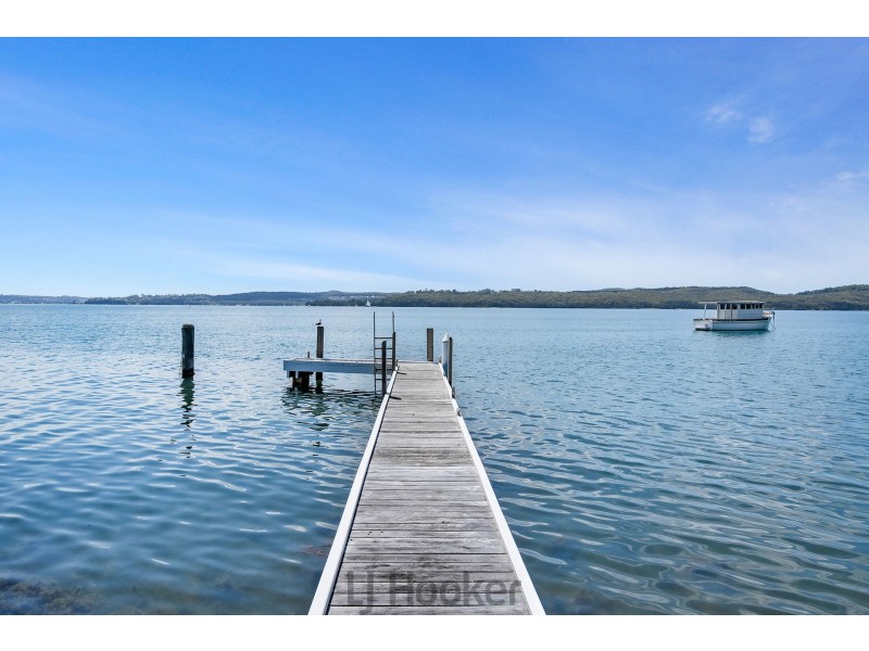 49 Excelsior Parade, Carey Bay NSW 2283