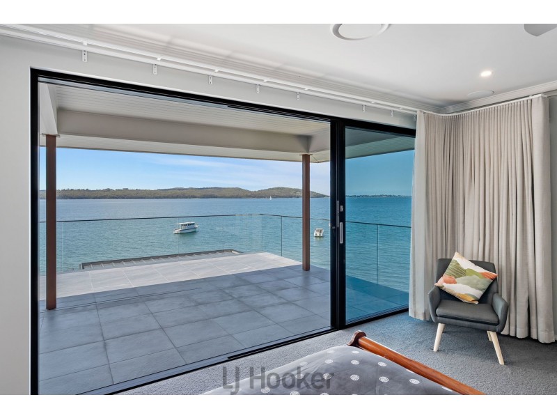 49 Excelsior Parade, Carey Bay NSW 2283