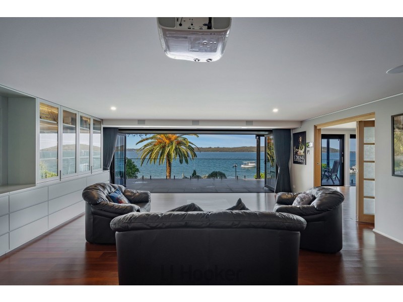 49 Excelsior Parade, Carey Bay NSW 2283