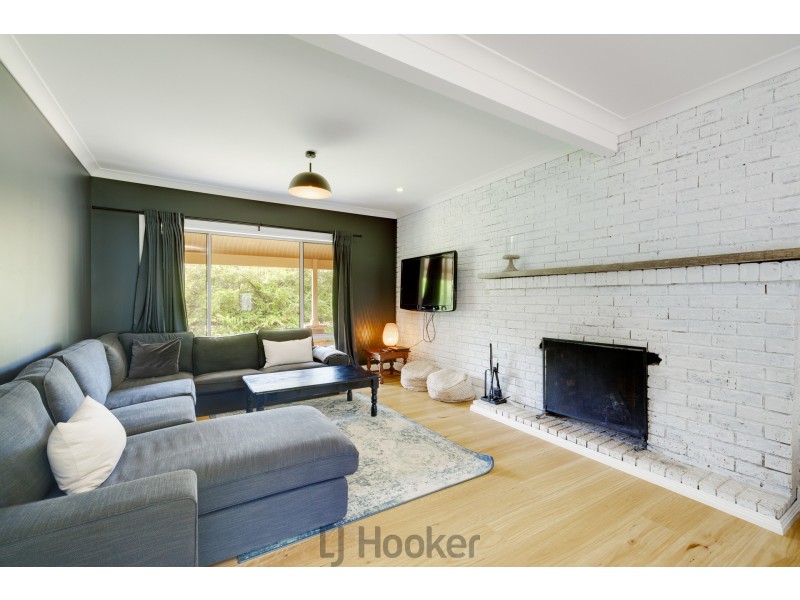 15 Mill Lane, Quorrobolong NSW 2325