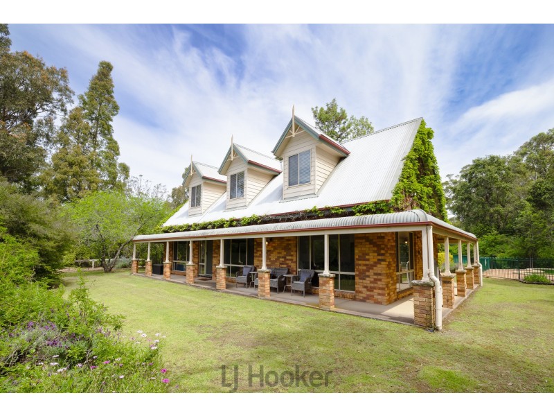 15 Mill Lane, Quorrobolong NSW 2325