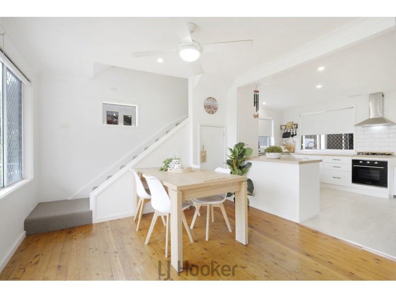 32 Dobell Drive, Wangi Wangi NSW 2267