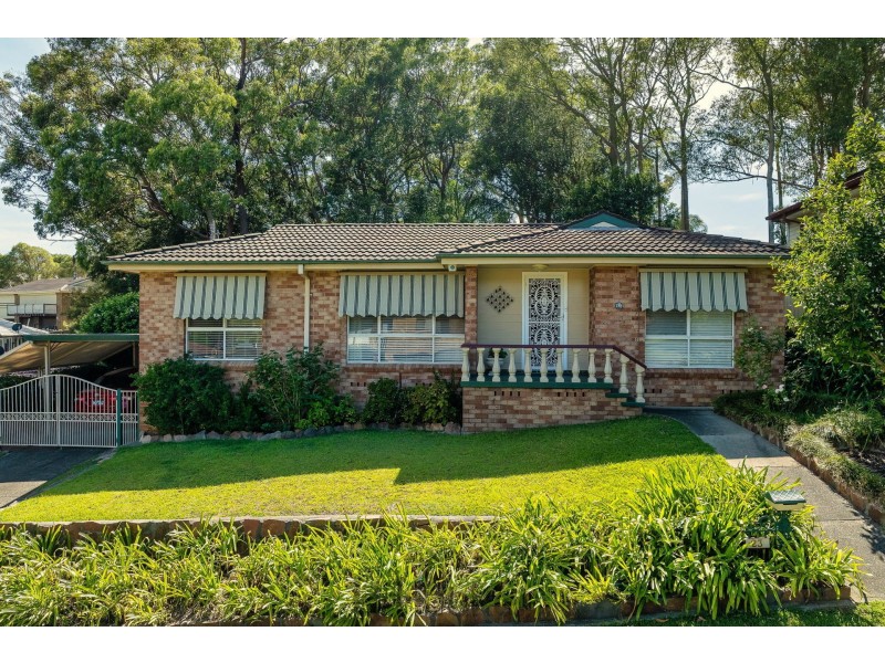 23 Fremantle Drive, Woodrising NSW 2284