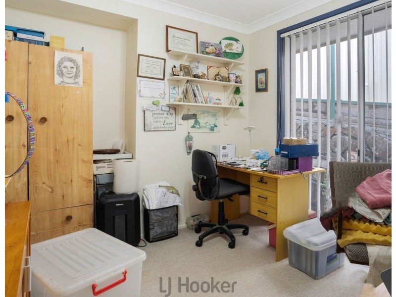23 Fremantle Drive, Woodrising NSW 2284